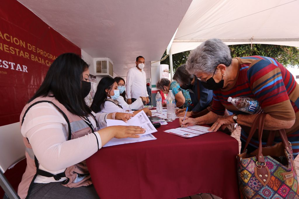 Prevé AMLO adelantar pago de programas del Bienestar en Guerrero