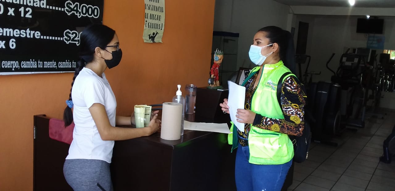 Clausura Coepriss un consultorio médico, farmacia y gimnasio en Guasave