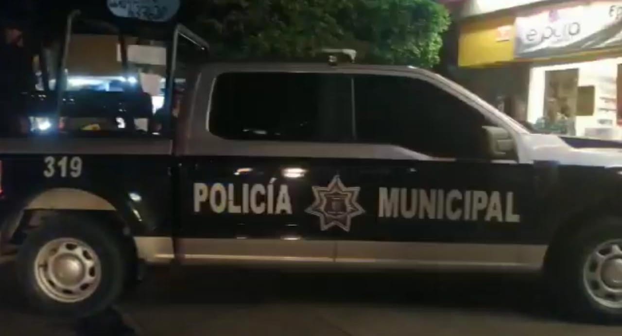 Detiene Policía Municipal a hombre que podría estar relacionado con asaltos en Mazatlán