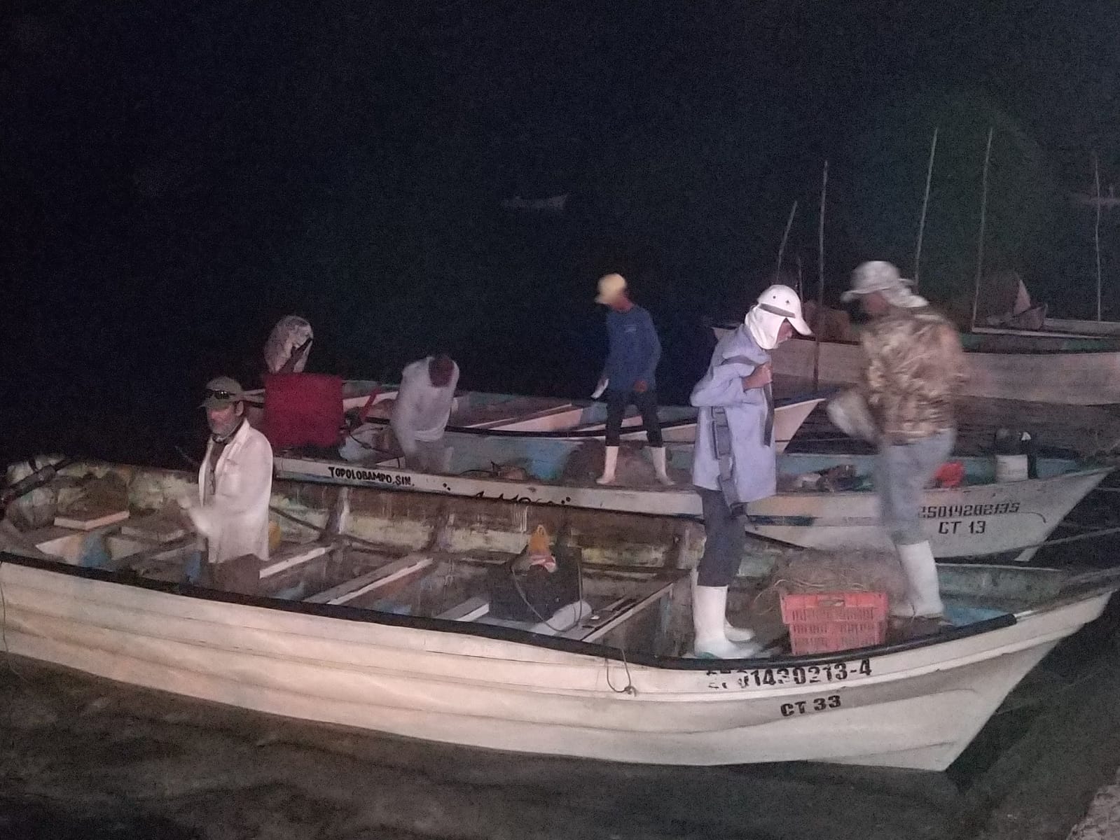 Huracán Polo deja inundaciones y mantiene paralizada la actividad pesquera en Boca del Río, Guasave
