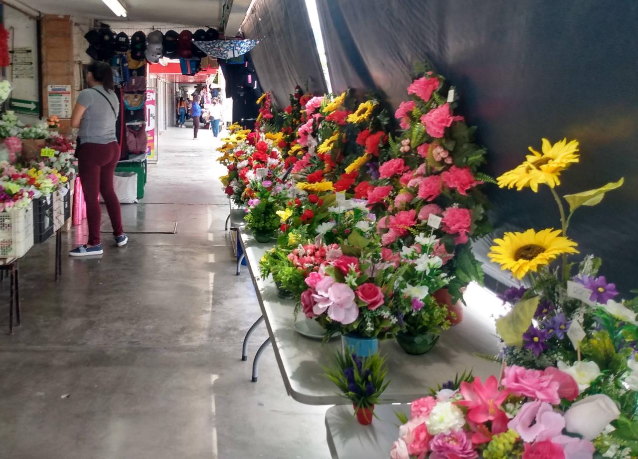 Floristas, Profeco e Inspección y Normatividad acuerdan precio de la flor de cara al Día de Muertos
