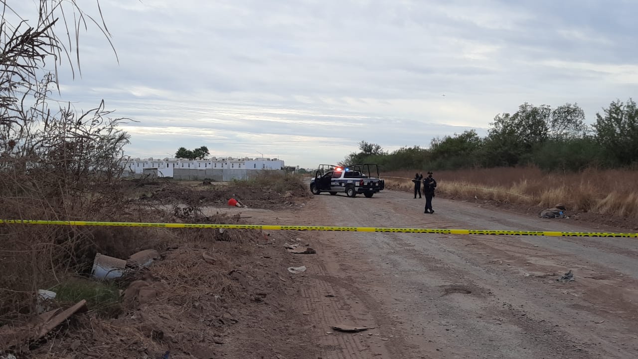 Encintado y asesinado a balazos encuentran un hombre al norte de Culiacán