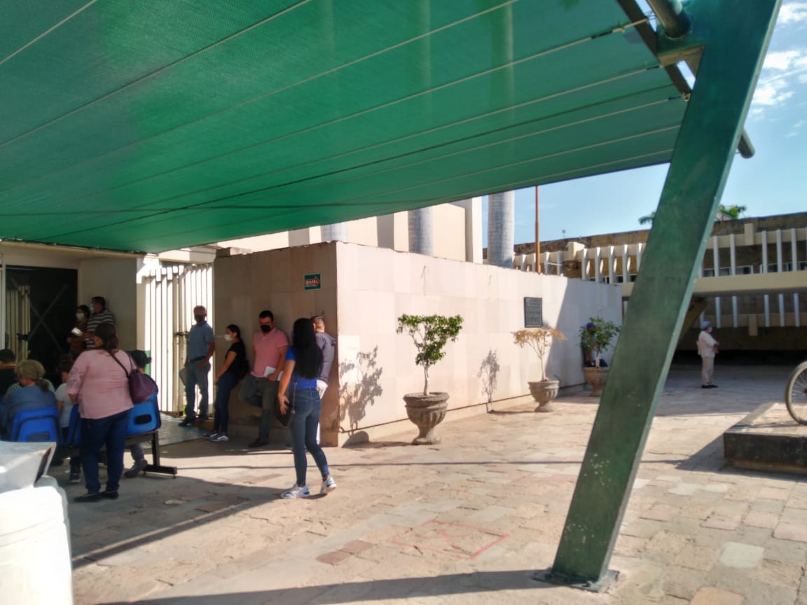 Mañana evaluarán a Kevin, menor de Guasave que sufrió explosión de cuete en su mano; les preocupa salvar el pulgar