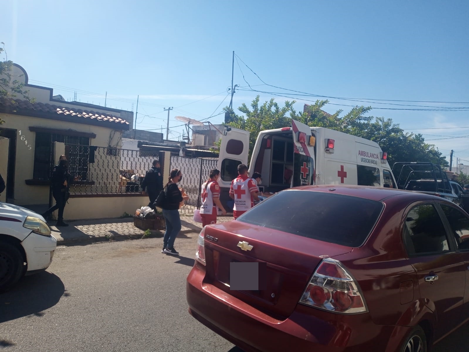 Dos sujetos armados balean a un joven en Culiacán
