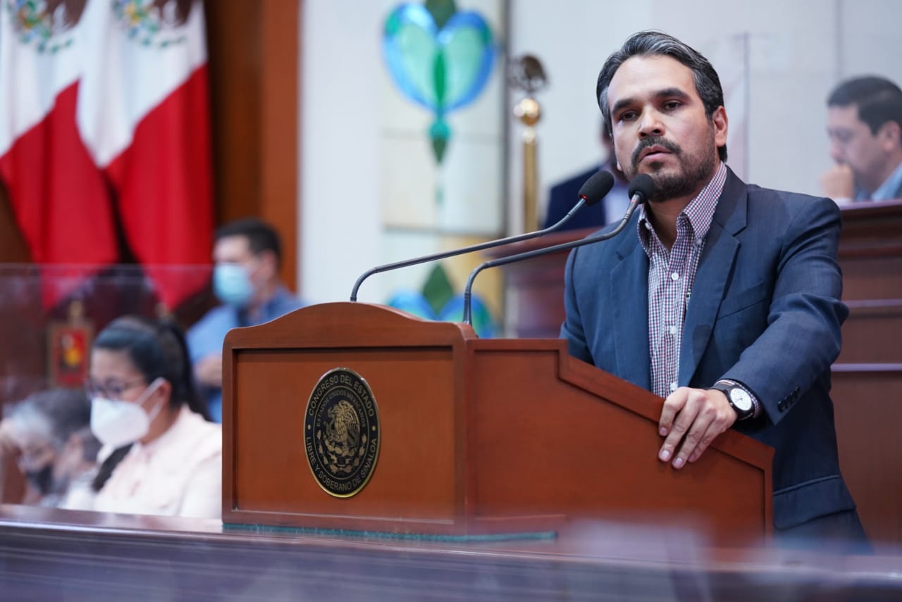 La UAS se va a transparentar y no transparencia al estilo “Madueña”: Sergio Mario Arredondo