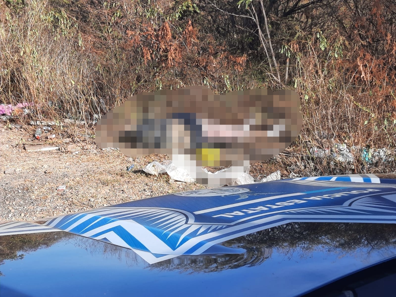 Feminicidio| Hallan asesinada y envuelta en hule negro a una mujer en Culiacán