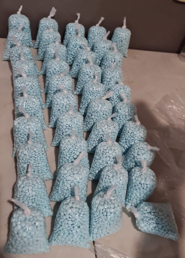 Golpe al “narco”| Eran 90 mil pastillas las que decomisaron en “cocina” de fentanilo de Loma Linda, en Culiacán