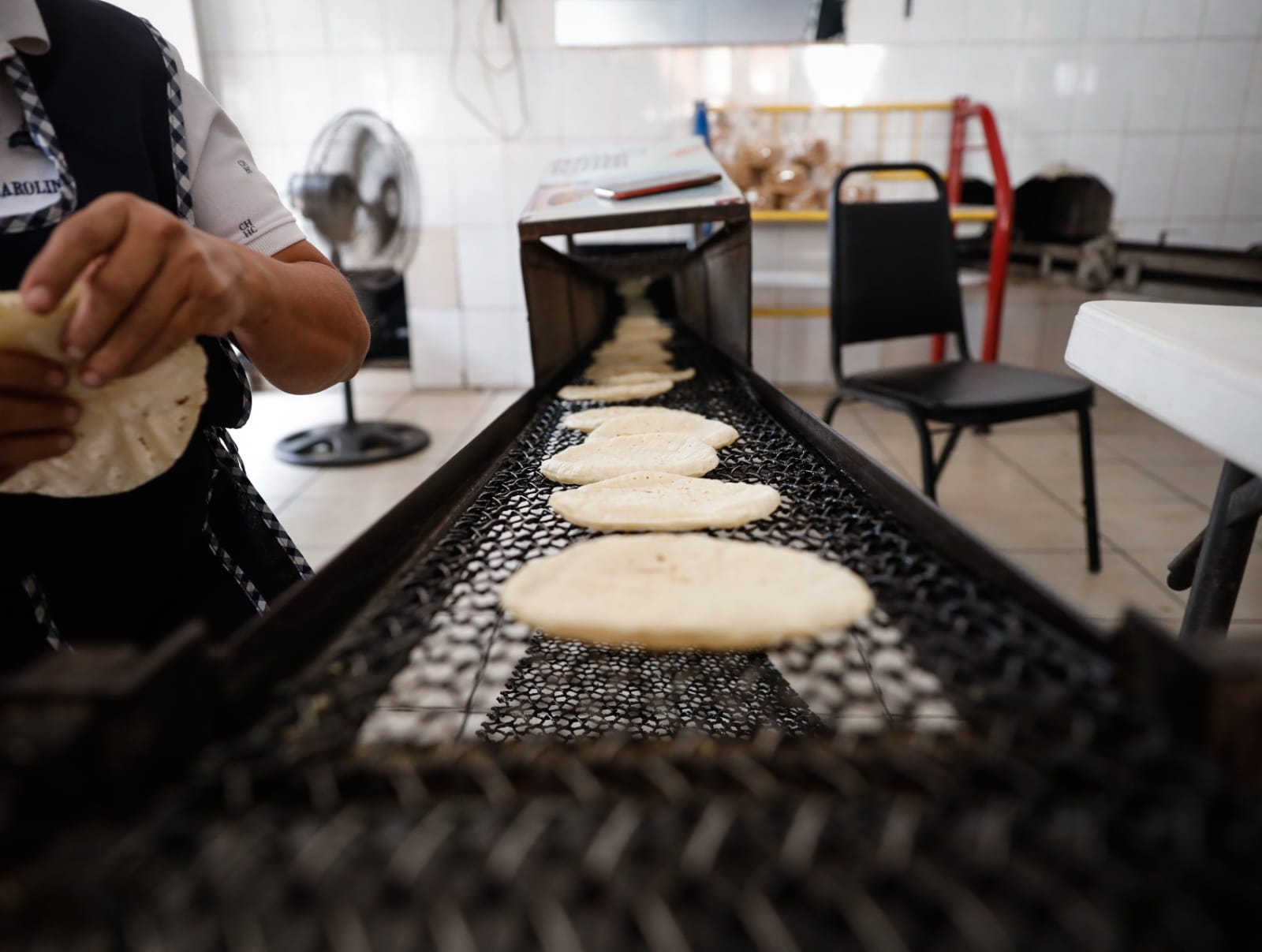 Buscarán dotar de equipamiento a industriales para que ‘aguanten’ precio de la tortilla
