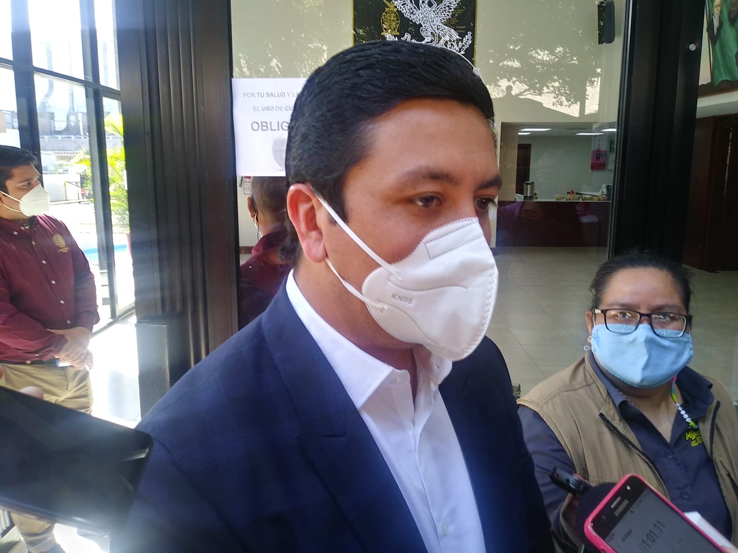 Pide diputado no reiniciar clases presenciales hasta que no vacunen a todos los menores