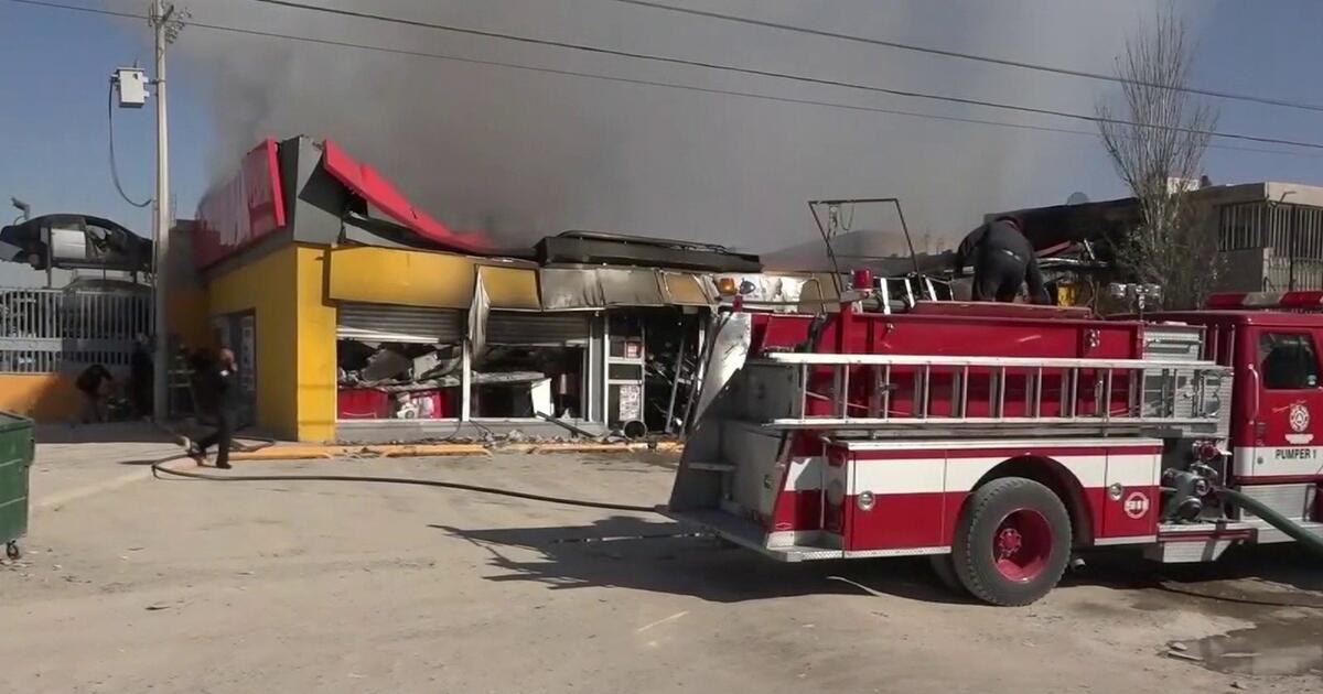Imágenes: Por presunto ‘cobro de piso’ provocan incendios en camiones, un Oxxo y más en Ciudad Juárez