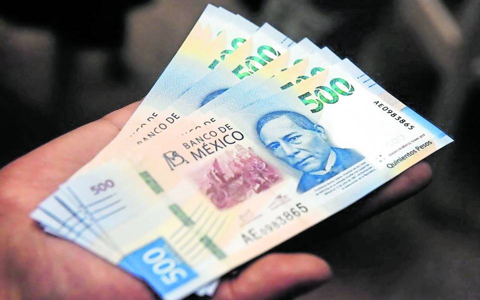 Proyectan adelantar pagos de pensiones y becas de Bienestar, por cuestión de veda electoral, informa AMLO