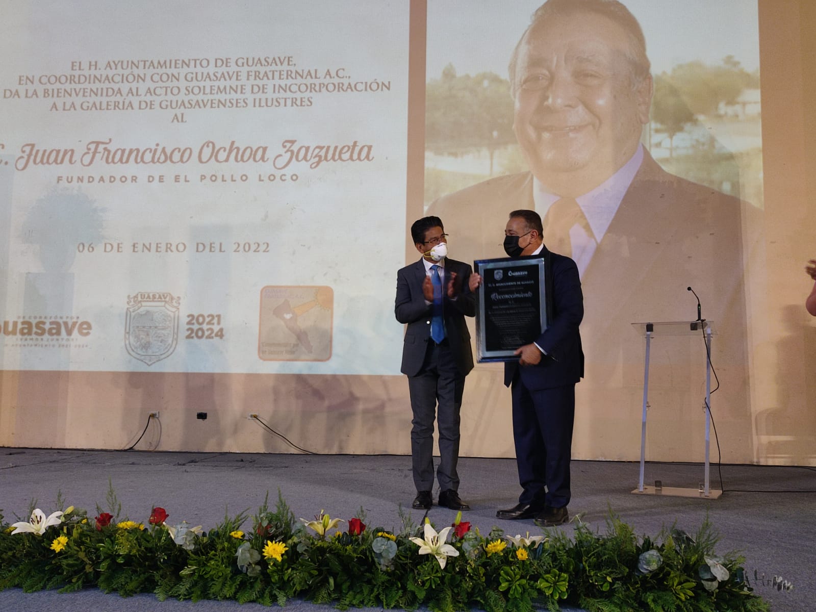 Pancho Ochoa, Padre de El Pollo Loco, sólo quería un negocio que le permitiera dar estudio a sus hijos