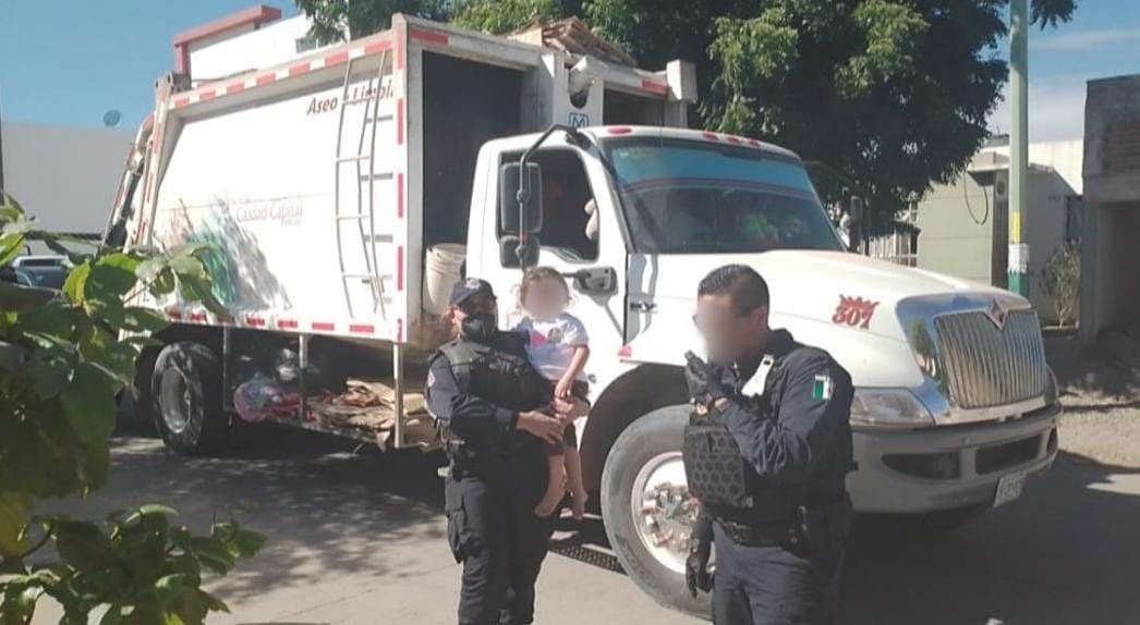 Ponen a salvo policías estatales a niña de 3 años extraviada en Culiacán
