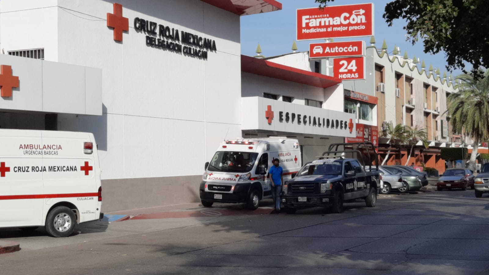 Ingresa un hombre herido por disparos de arma de fuego a una clínica de Culiacán