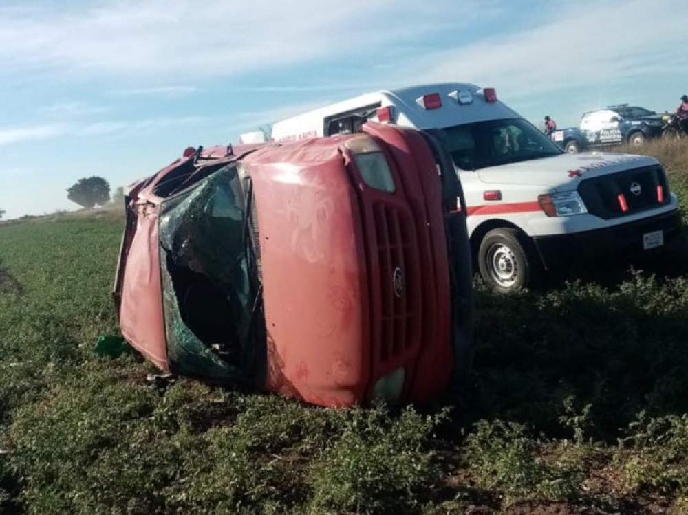 Paseo de jóvenes termina en tragedia en Angostura; se vuelcan y Ángel, de 14 años, fallece