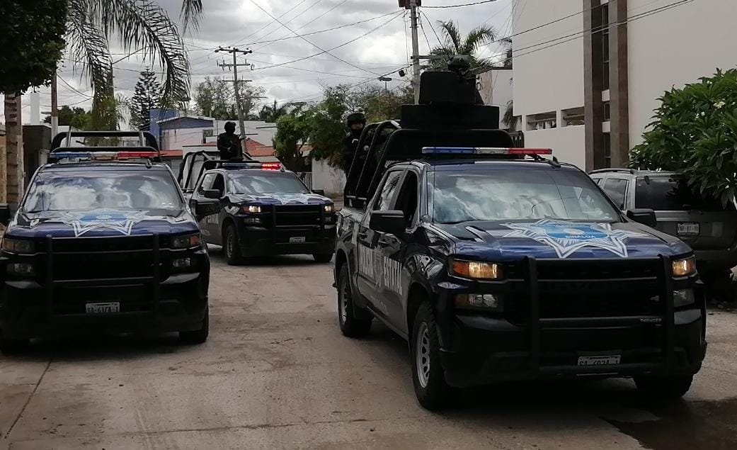 Perro descubre restos humanos y los traslada a un fraccionamiento del sector oriente de Culiacán