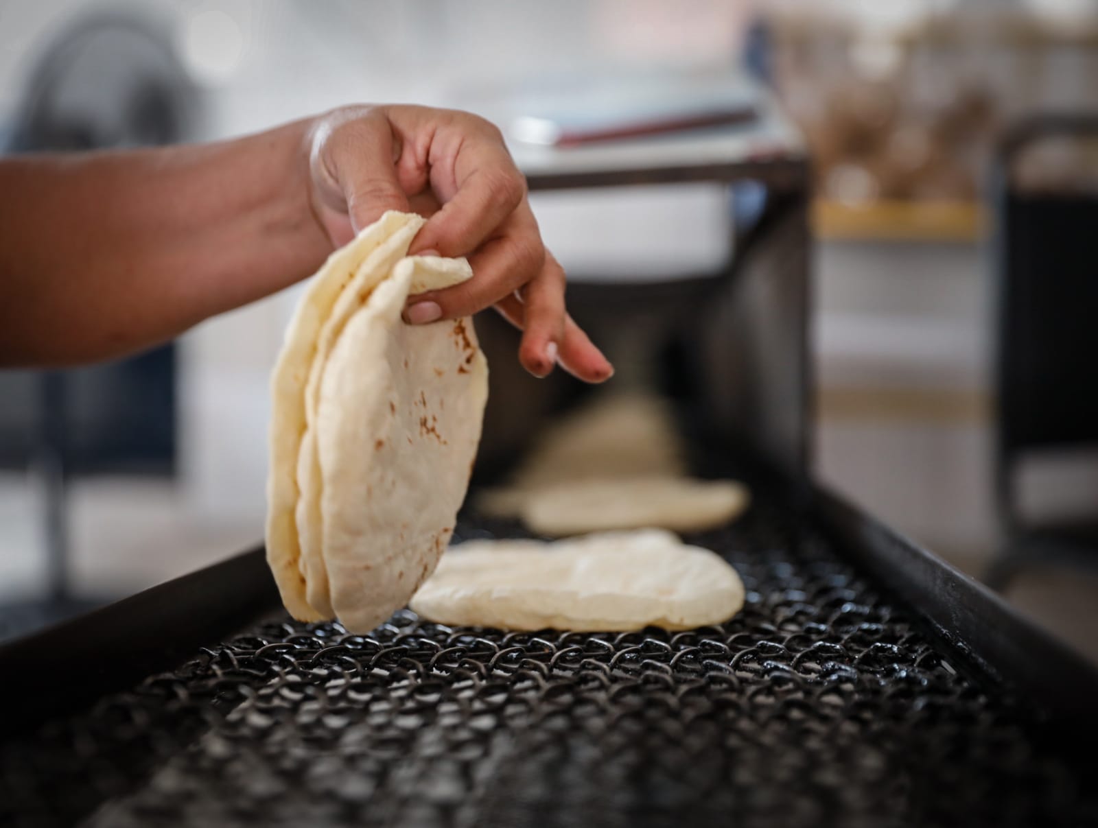 Aumento en el precio de la tortilla en Ahome; llega a 26 pesos el kilo