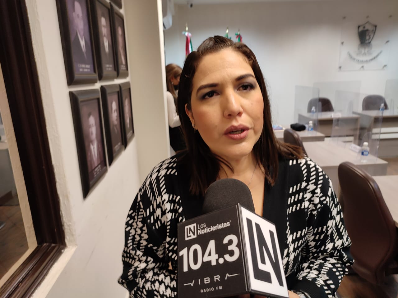 Si debería pedir licencia la síndica de San Miguel, dice regidora Angelina Valenzuela