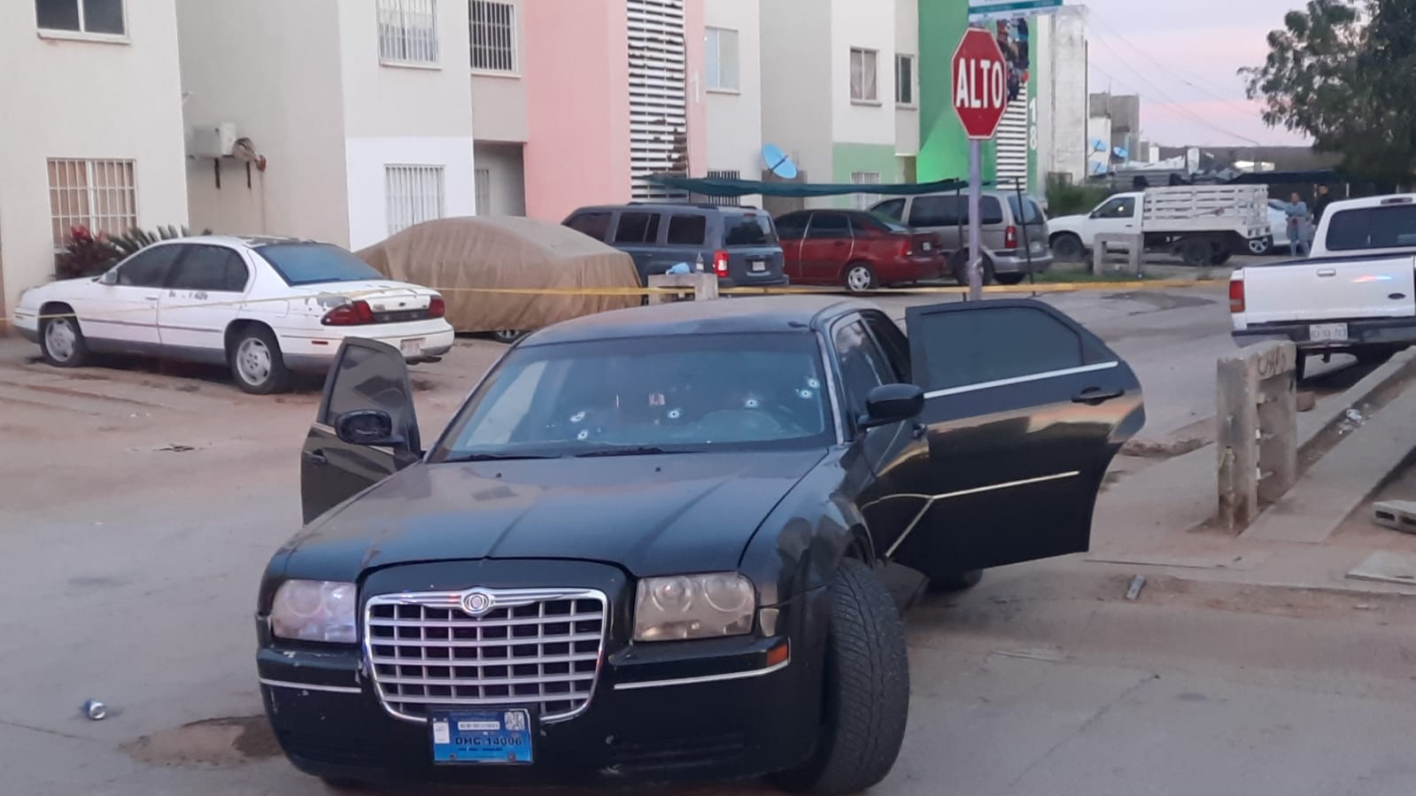 Identificados | Con más de 20 balazos atacaron a Perla y al “300” en Culiacán