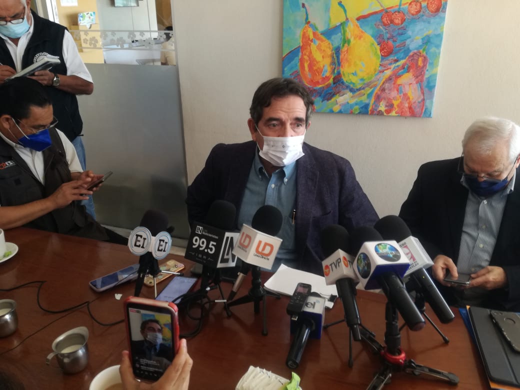Desmiente Cuén a empresarios mazatlecos por supuesta afectación económica por cancelar Carnaval