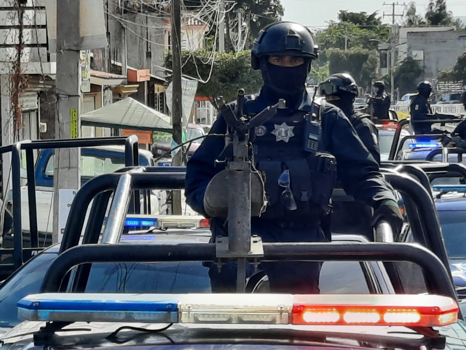 ¡No era real! Pistola de plástico dentro de un calcetín moviliza a policías en Culiacán