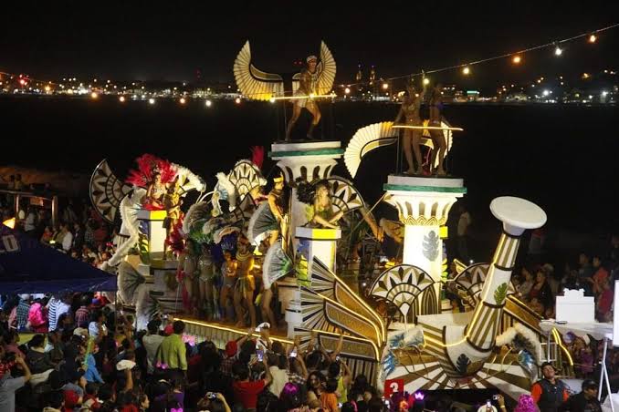 Serán 31 carros alegóricos para el desfile del Carnaval ¿Cuál será su significado?