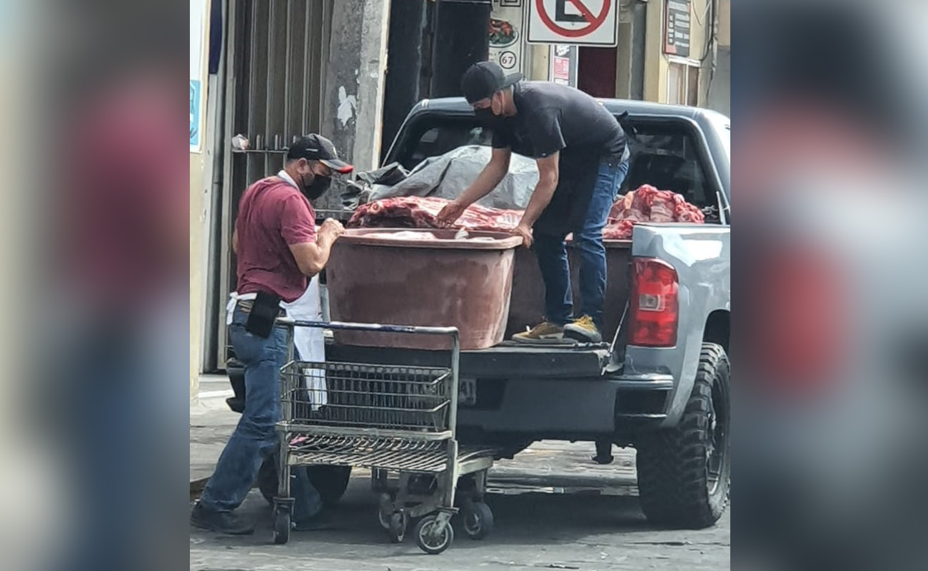 Descubren en Mazatlán red de cárnicos ilegal, descargan en mercados del puerto