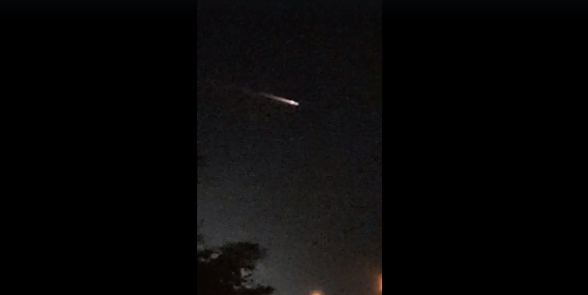 ¡Sí era un meteoro! Especialista dice que fue una roca en el espacio la luz que se miró en el cielo, esta madrugada en Sinaloa
