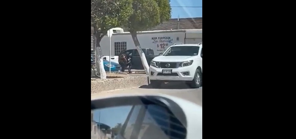 Video: Tensos momentos se viven cuando niña intenta salvar a su papá de un ‘levantón’ en Sonora