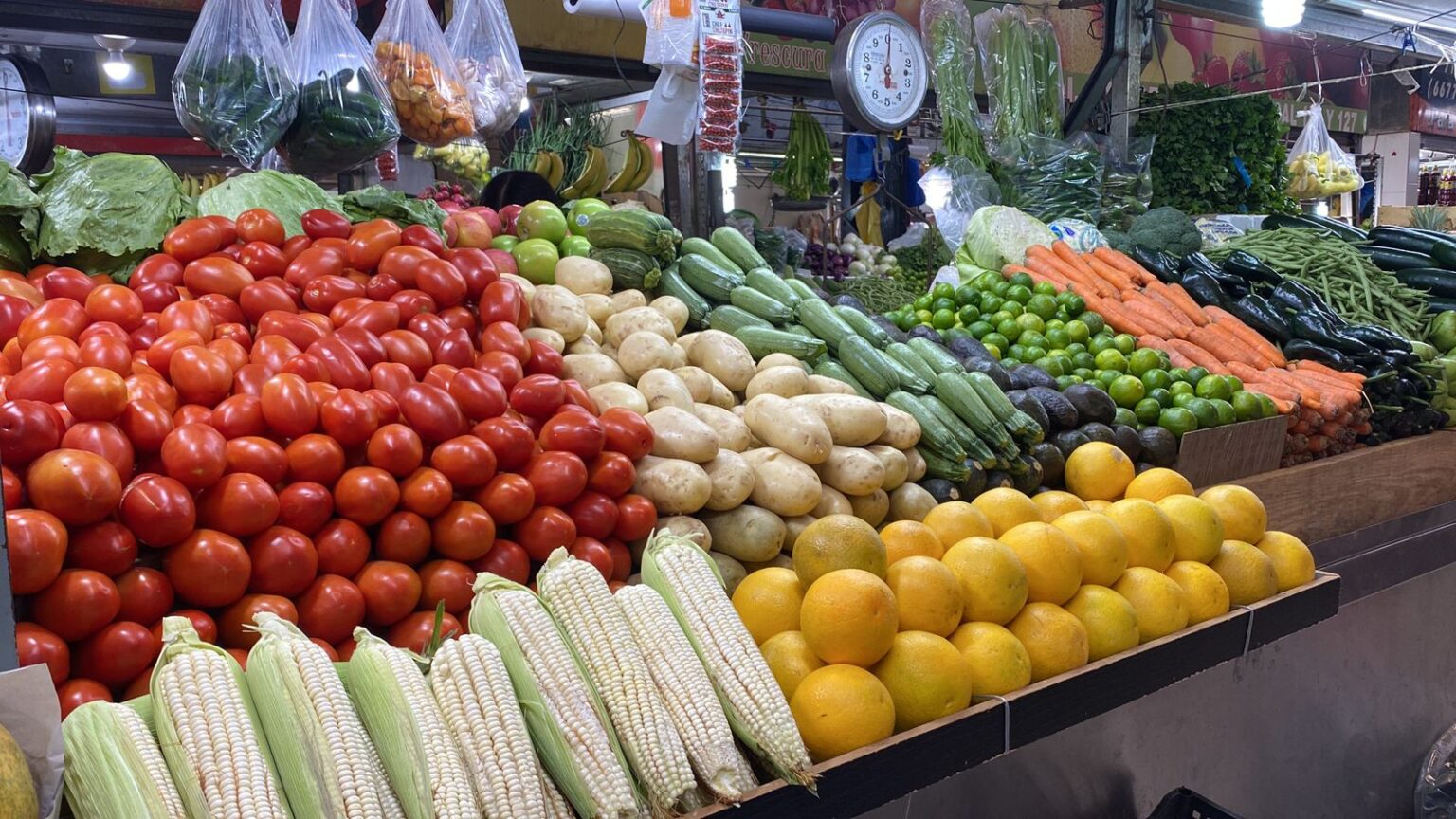 Aumenta hasta 60% el precio del tomate, la cebolla, chile verde, chile serrano y la lechuga; Entérate por qué