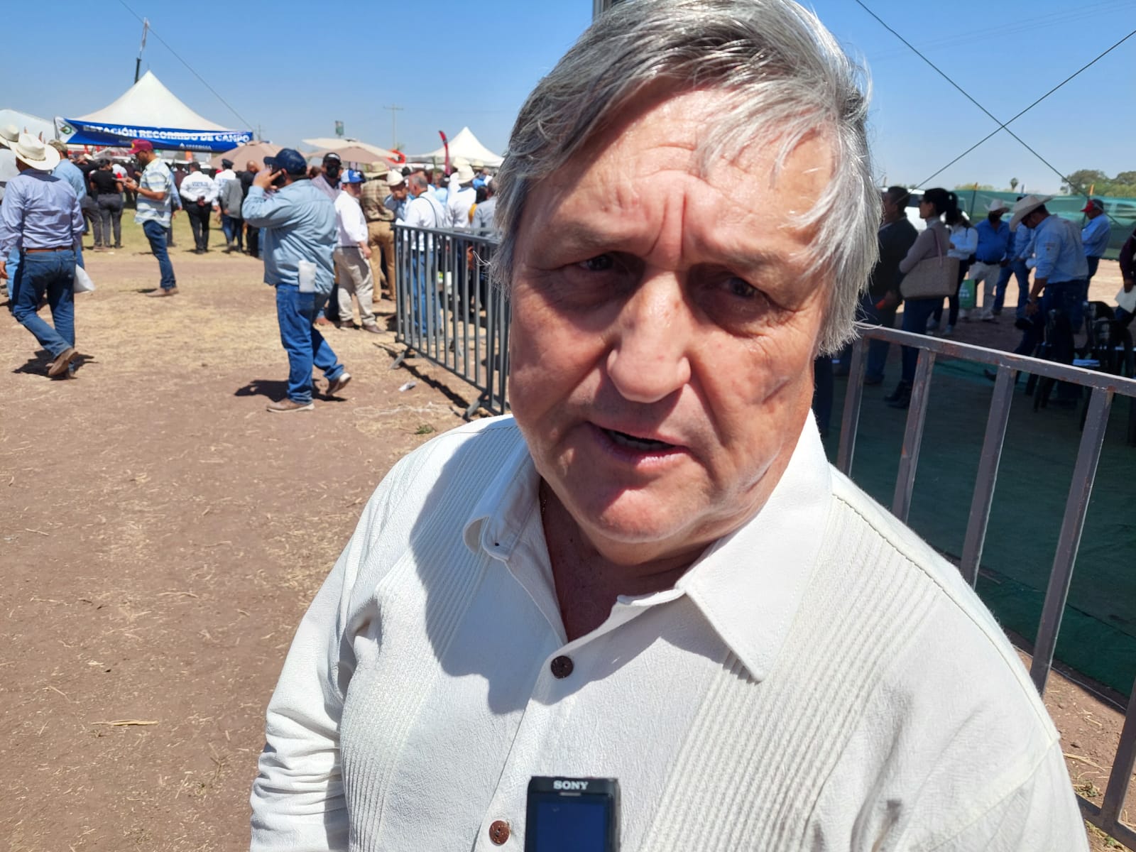 Apoyo al sulfato de amonio y a precios de combustibles, buenas noticias para agricultores en plan anunciado por AMLO