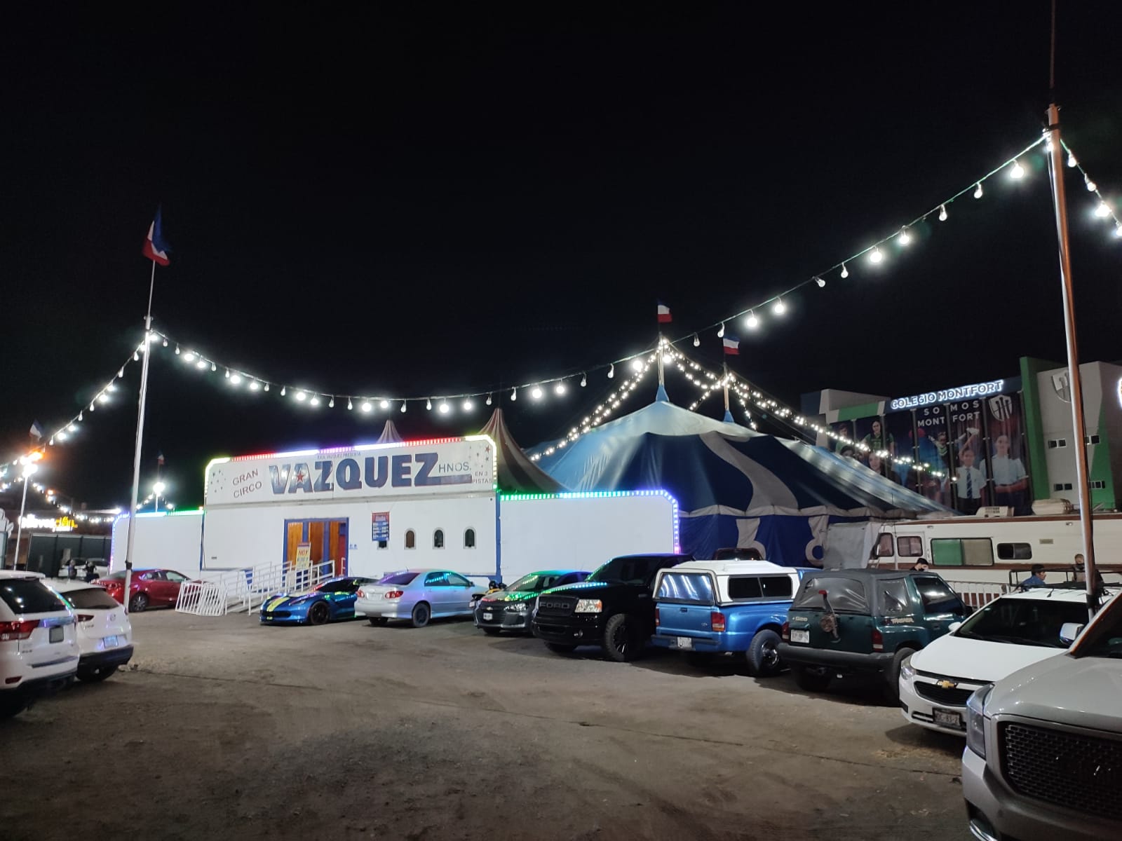 Con éxito regresa y debuta el Gran Circo Vázquez Hermanos en 3 Pistas a Mazatlán