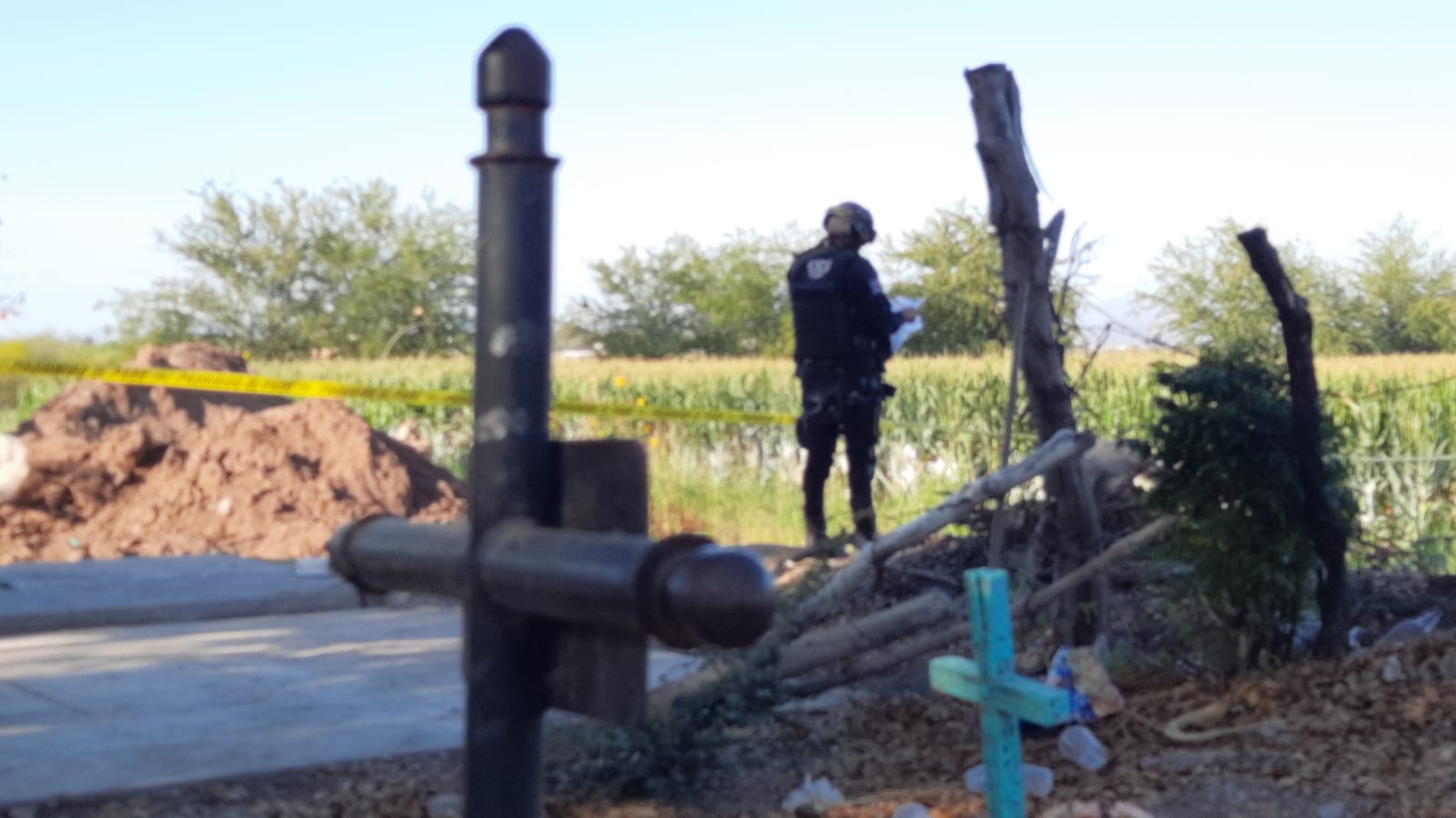Brandon era el joven encontrado asesinado junto a un panteón de Navolato