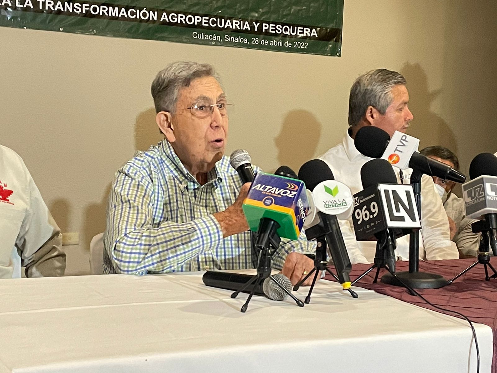 ‘Con AMLO sigo viendo un México con muchos problemas’: Cuauhtémoc Cárdenas