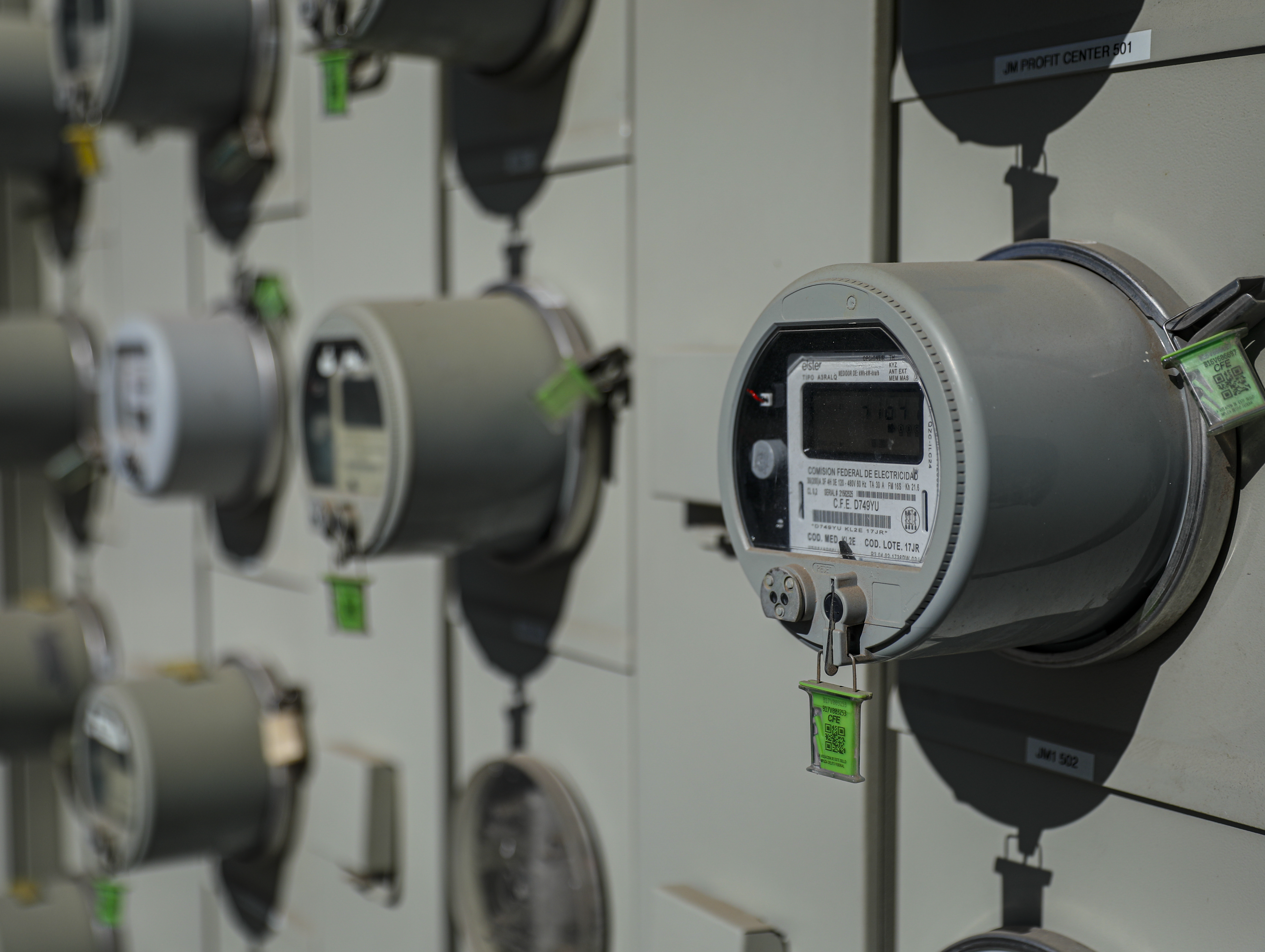 En dos semanas quedará restablecido el suministro eléctrico en todas las escuelas: SEPyC
