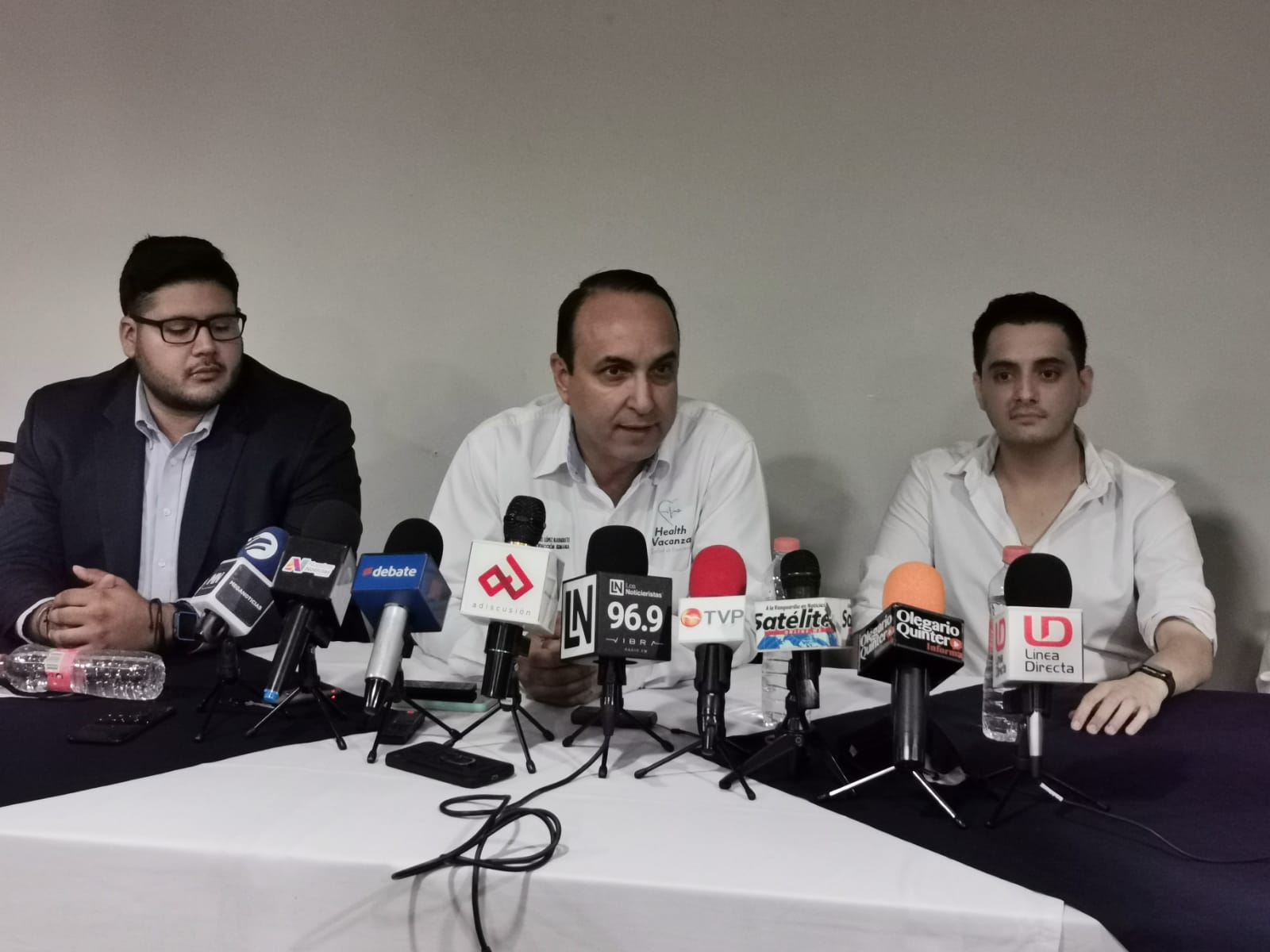 Prohibirán comerciantes de Culiacán medirse ropa, ante primer caso de viruela del mono en Sinaloa