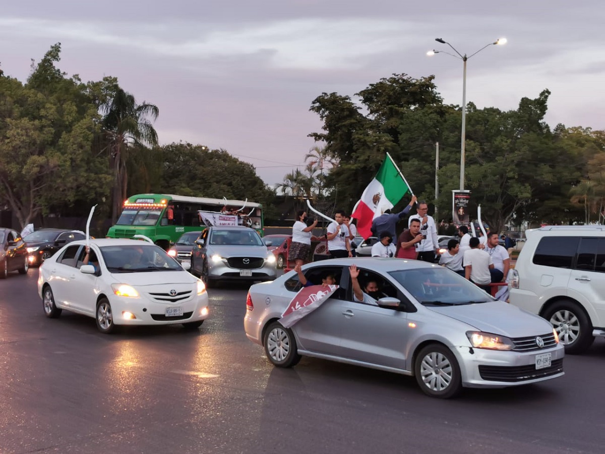 En Culiacán, encabeza alcalde Estrada Ferreiro caravana en apoyo a ratificación de mandato de AMLO