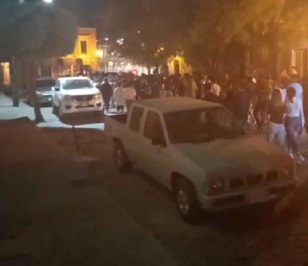 (VIDEO) ¡Entreguen al asesino de Itzel para hacer justicia!, gritan fortenses al salir a la calle a protestar