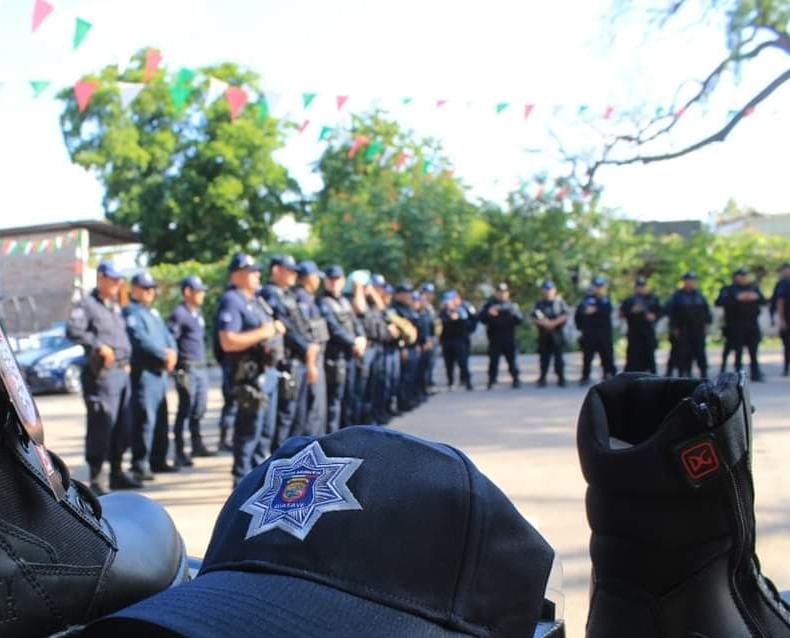 Huyó, policía acusado en redes sociales de acoso y exhibicionismo en Guasave