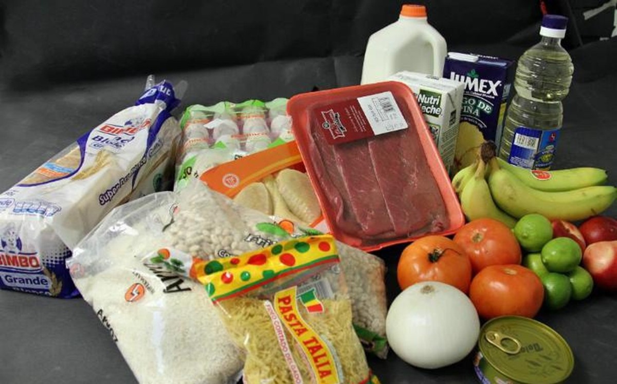Supermercados de Culiacán, cumplen con el precio de la canasta básica fijado por el Pacic: Profeco