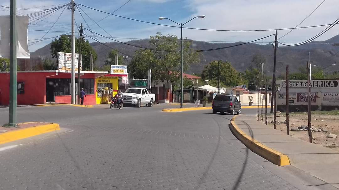 Atención: Alertan en Choix por cobro de piso o plaza a comerciantes y ciudadanos