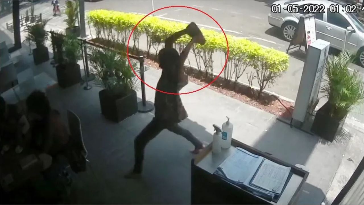 Video viral: Hombre deja grave a niño, al lanzarle enorme piedra, en la colonia Roma de CDMX; lo detienen