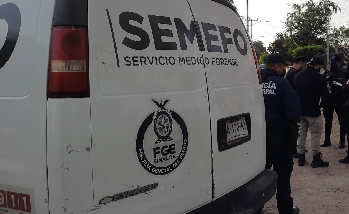 Lo ‘levanta’ grupo armado y después lo regresa a su domicilio donde amaneció sin vida esta mañana