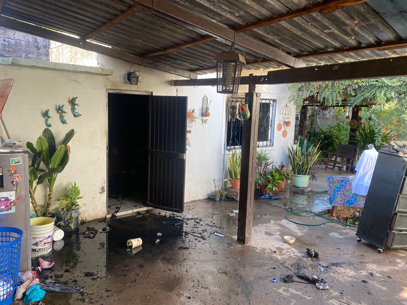 Muere vecino de Navolato tras incendiarse una vivienda