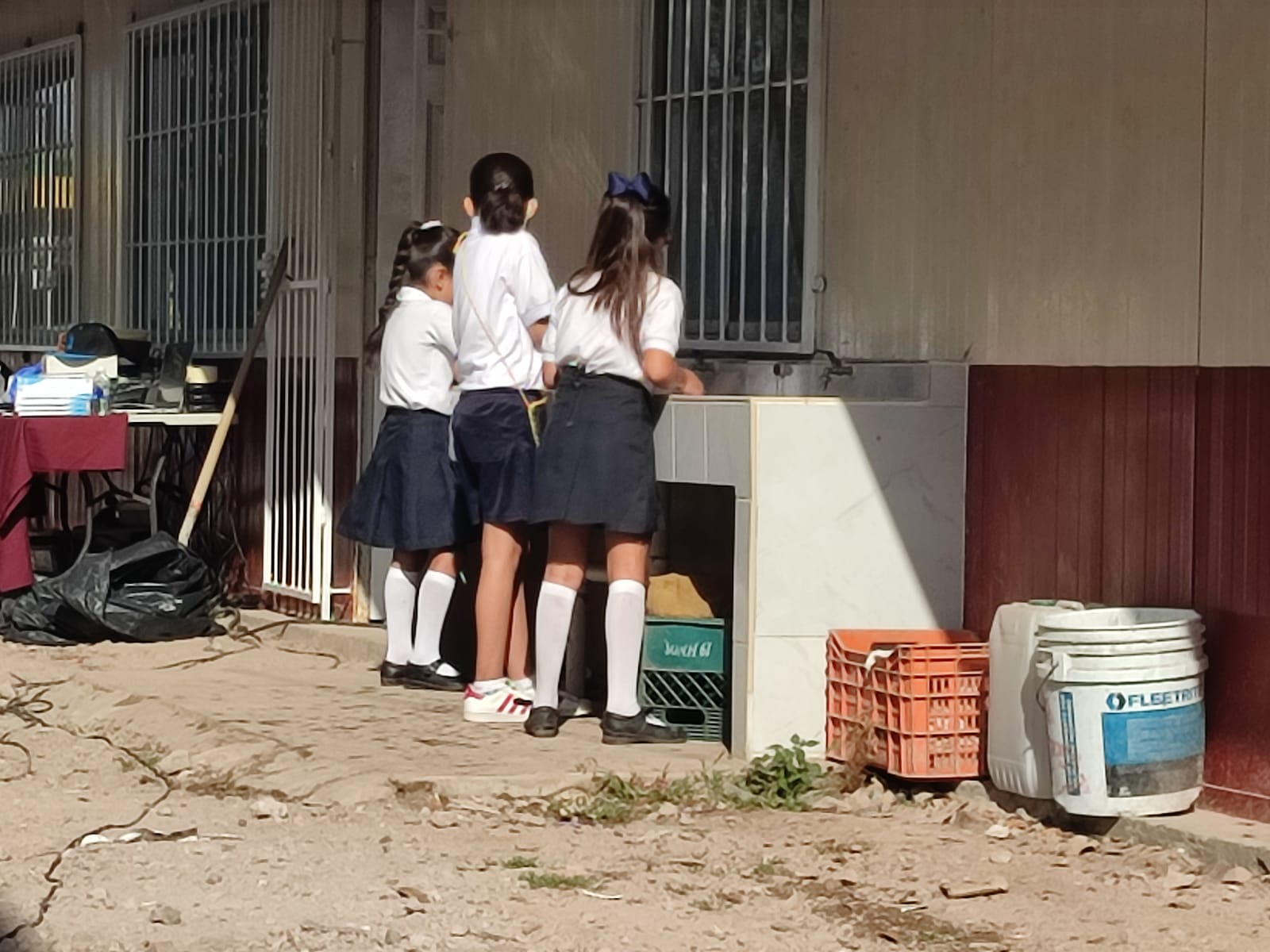 ‘Si dos alumnos están contagiados la escuela se cierra’, se mantiene rebrote de COVID-19 en escuelas de Mazatlán