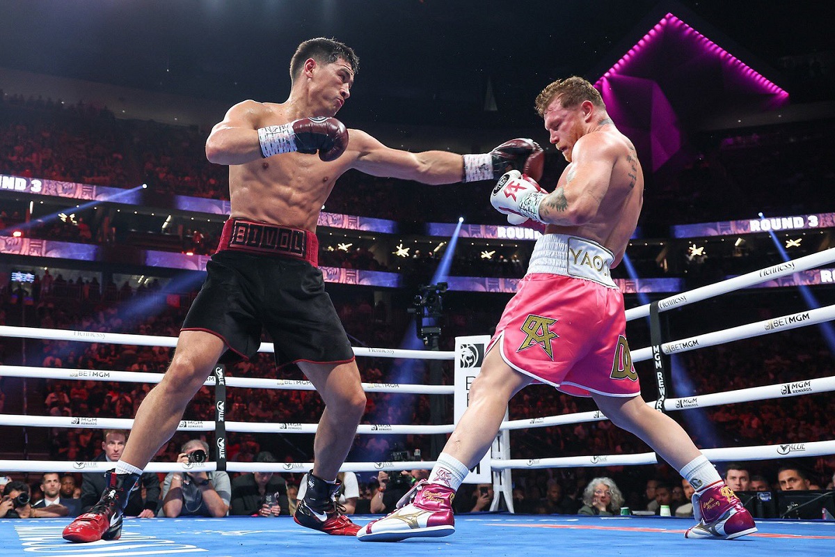 Saúl “Canelo” Álvarez pierde por decisión unánime ante Dmitry Bivol