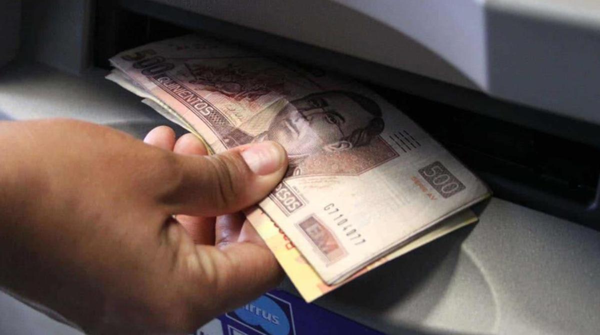 ¡Atención! Se busca al dueño de dinero olvidado en cajero automático de Culiacán