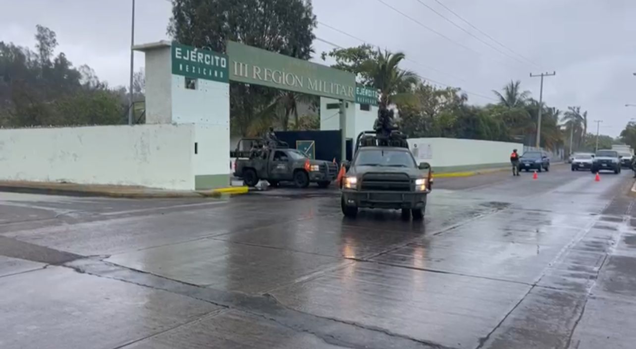 ¡Siguen llegando! Arriban a Sinaloa otros 250 elementos del ejército mexicano