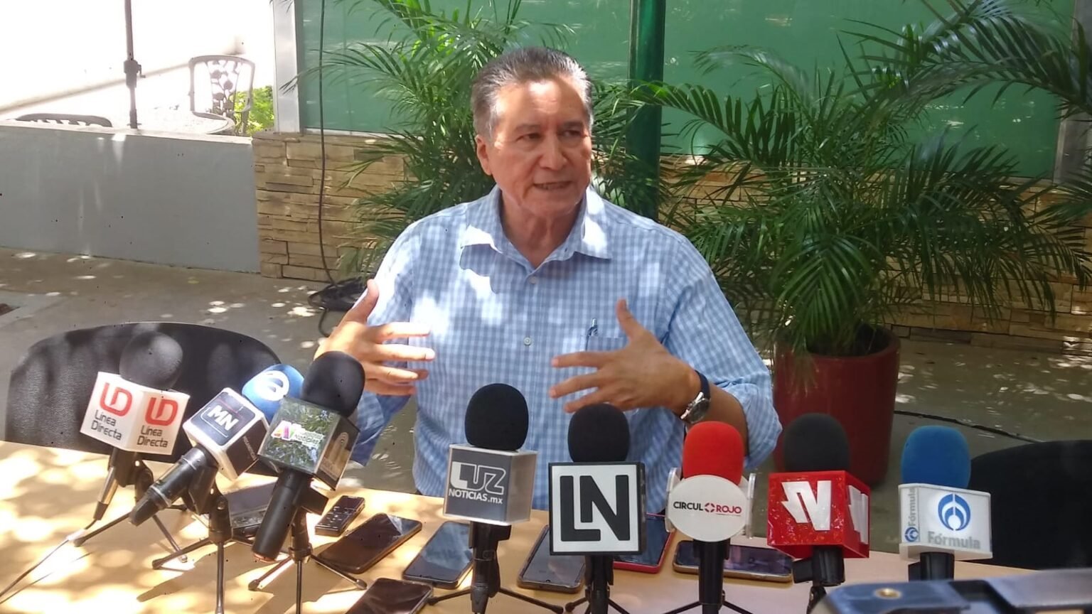 Estrada no sabe de leyes, su licencia es un ‘ardid leguleyo fallido’: Feliciano Castro