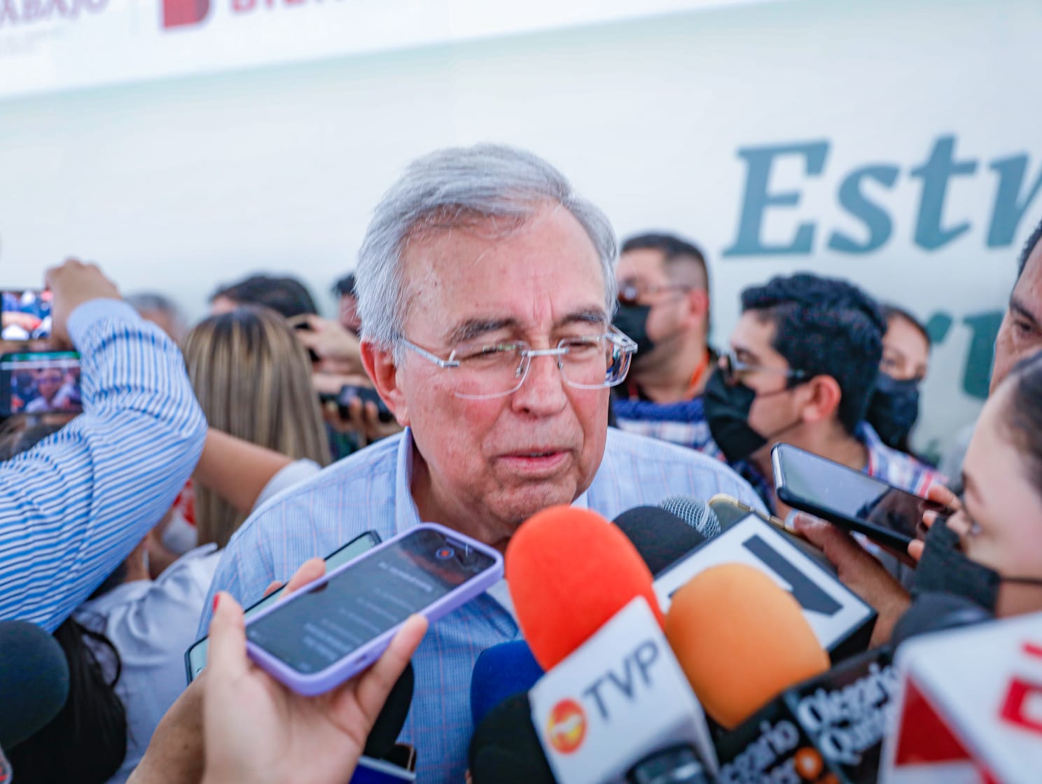 “Que diga lo que él quiera; que reflexione los daños que él cometió”: Rocha tras felicitación de Estrada